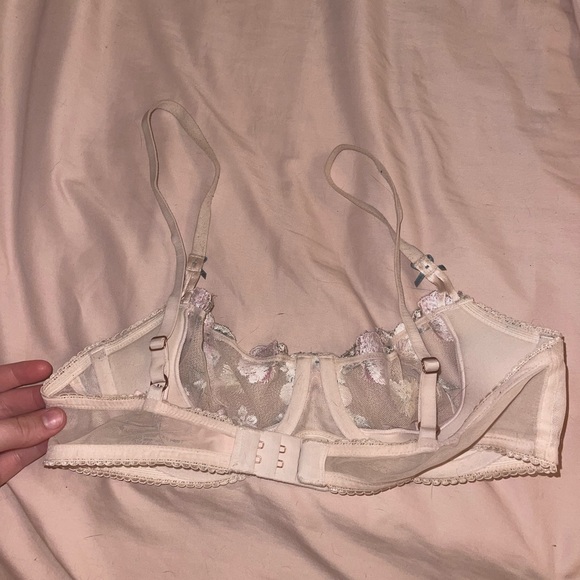 NWOT VS unlined wicked push up - Picture 2 of 7